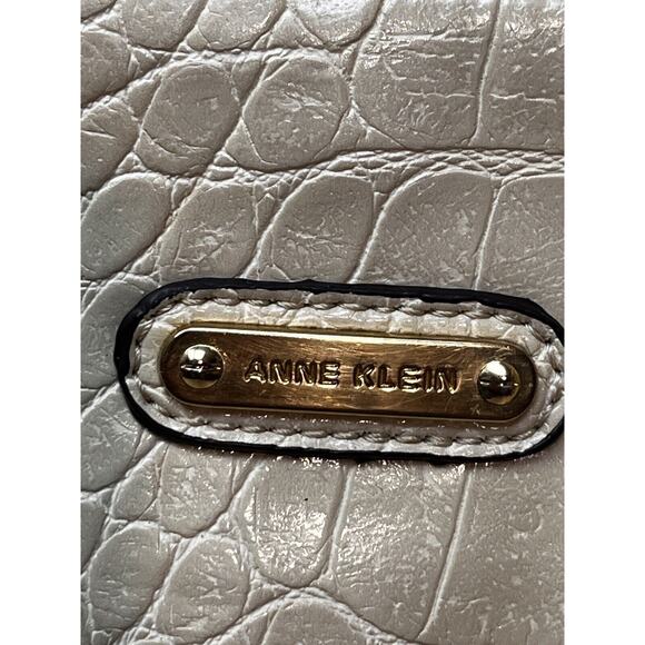 Anne Klein Coast Is Clear Purse Shoulderbag Tote Handbag Tan Cream Gold Chain - Picture 6 of 12